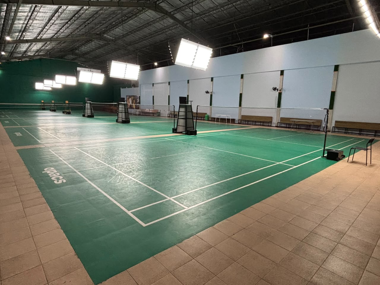 Lapangan Badminton 1